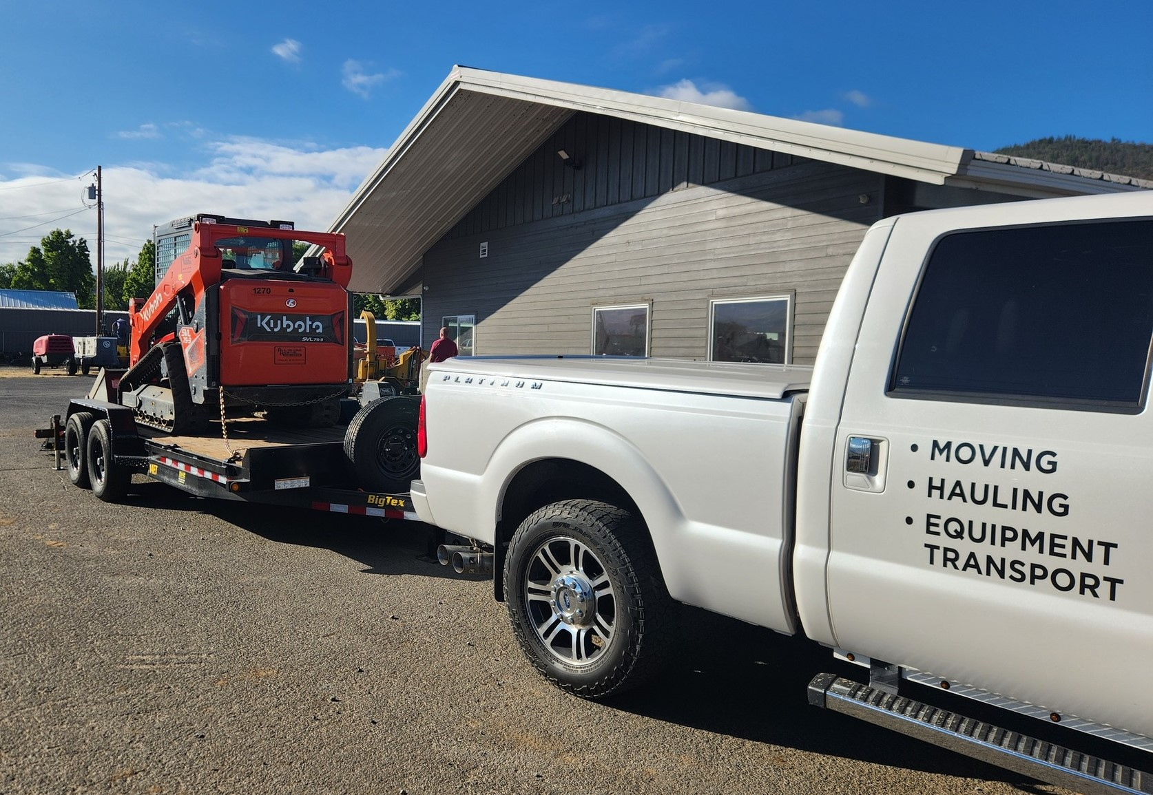 Barzillai truck and trailer providing secure equipment transport services for heavy loads in Southern Oregon